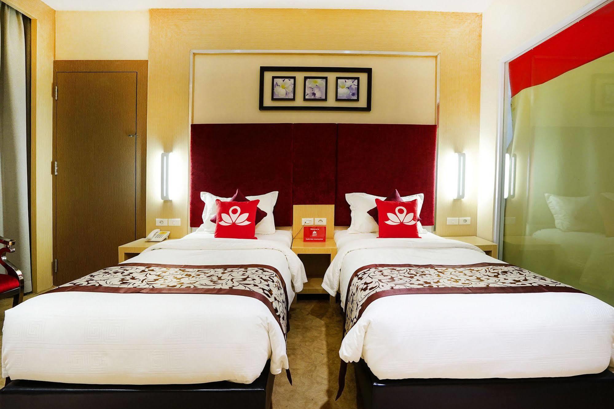 Zen Rooms Near Bcs Mall Penuin Batam Bagian luar foto
